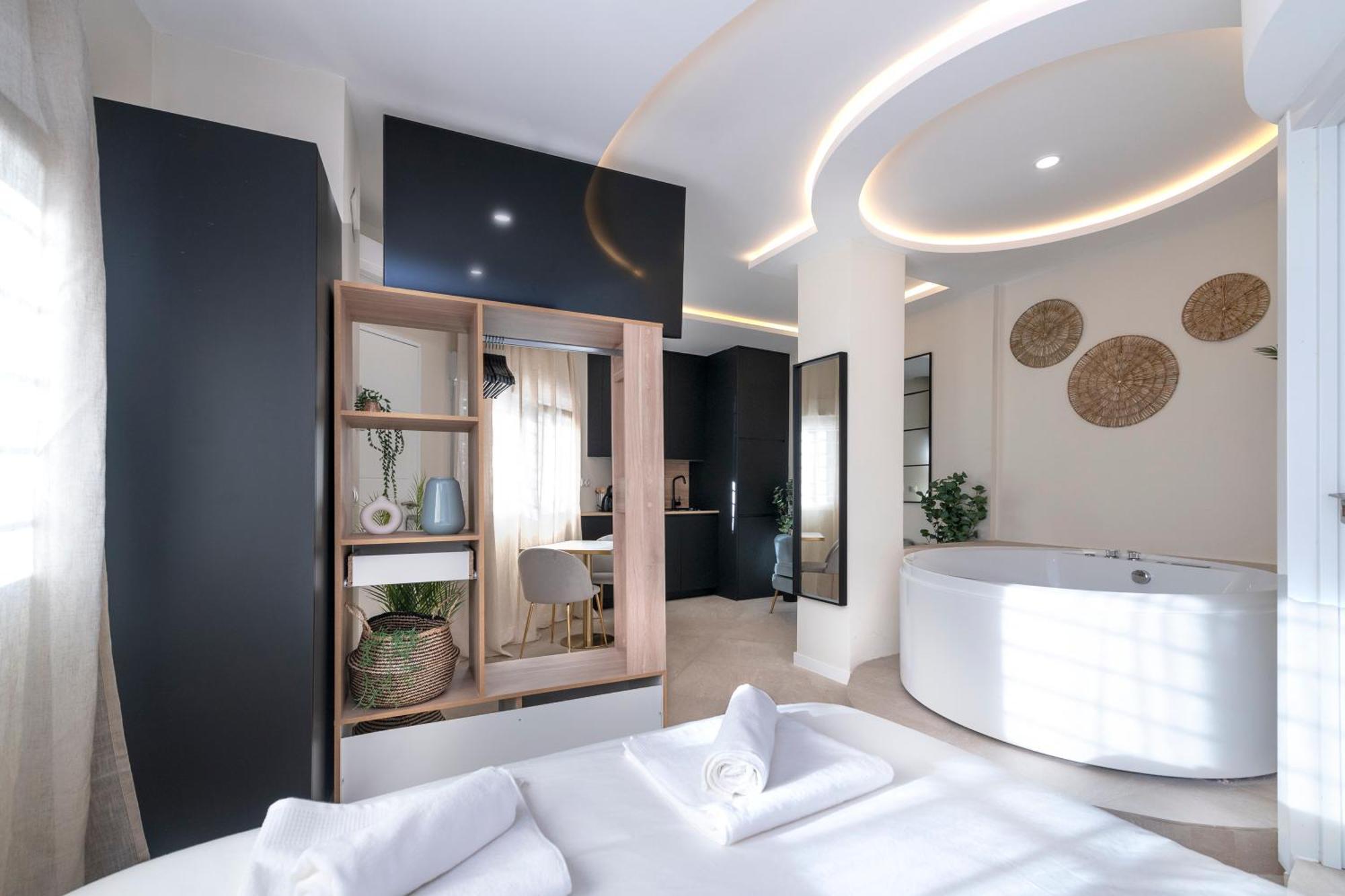 Апартаменты Malaga Boutique V.V Luxury Jacuzzy Экстерьер фото